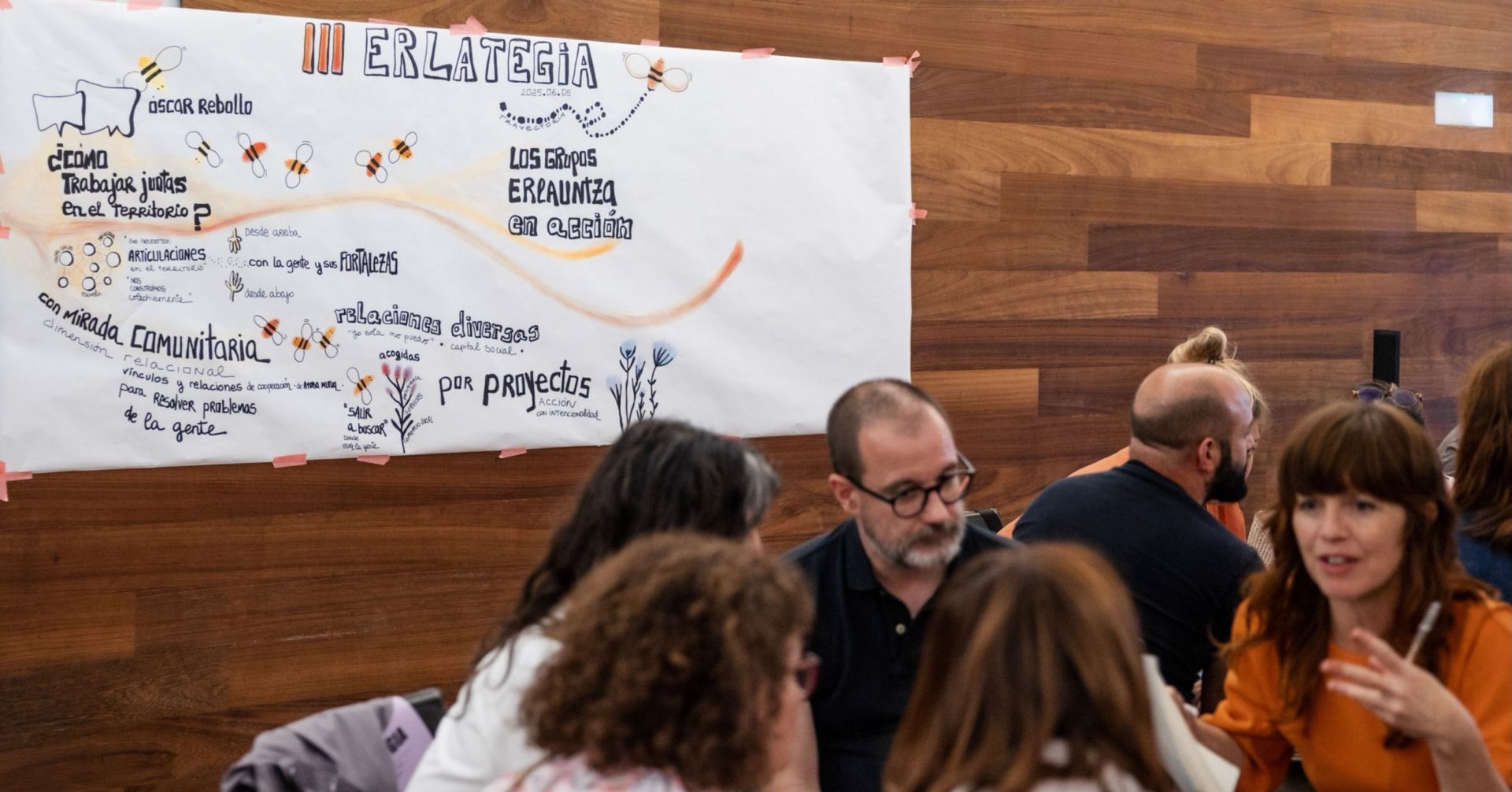 Panel con las reflexiones, retos y resultados del encuentro.