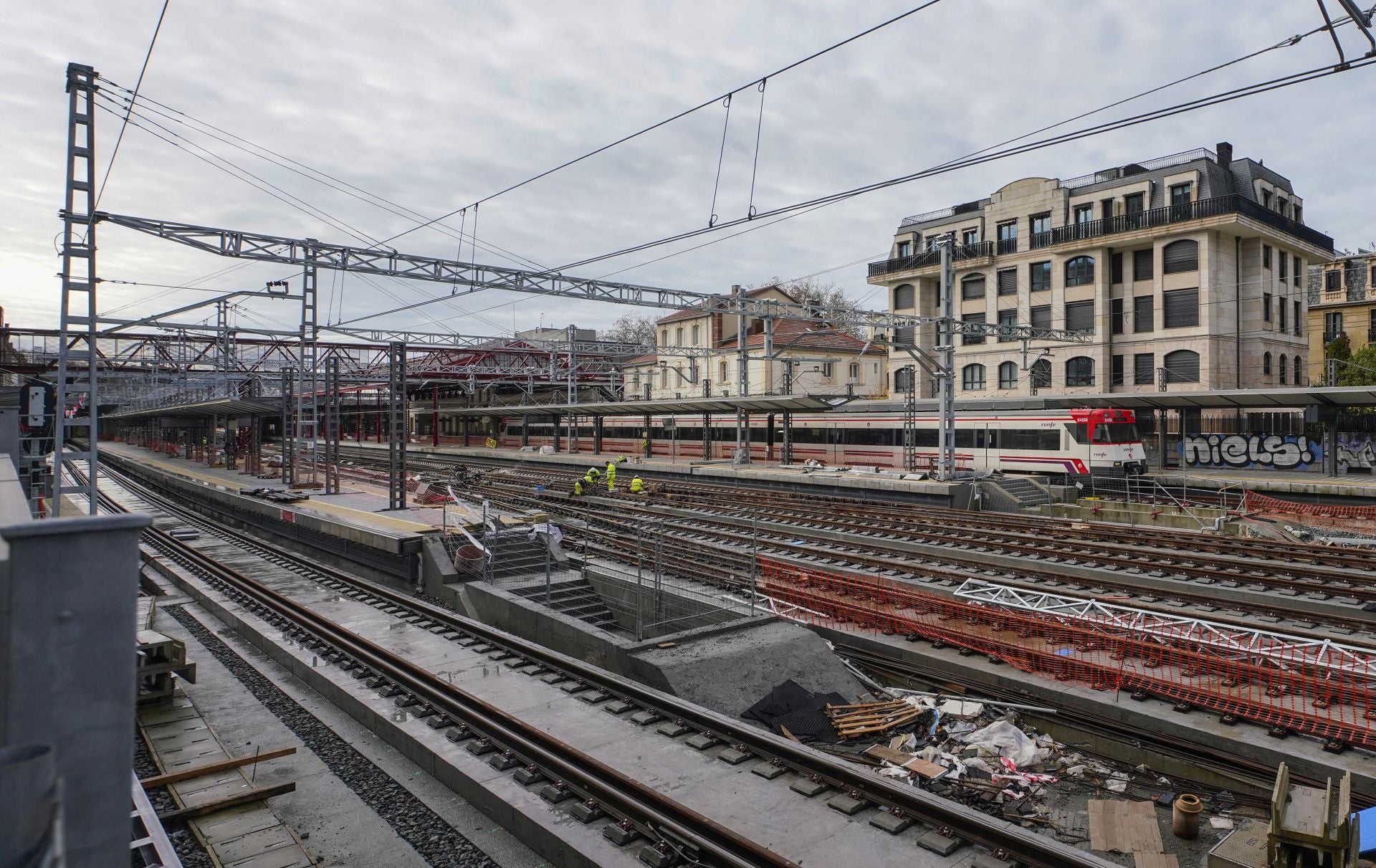 Las obras para poder recibir el TAV en Atotxa, a punto