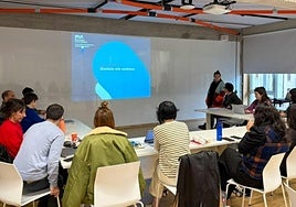 Un momento de la jornada que tuvo lugar en Huhezi.