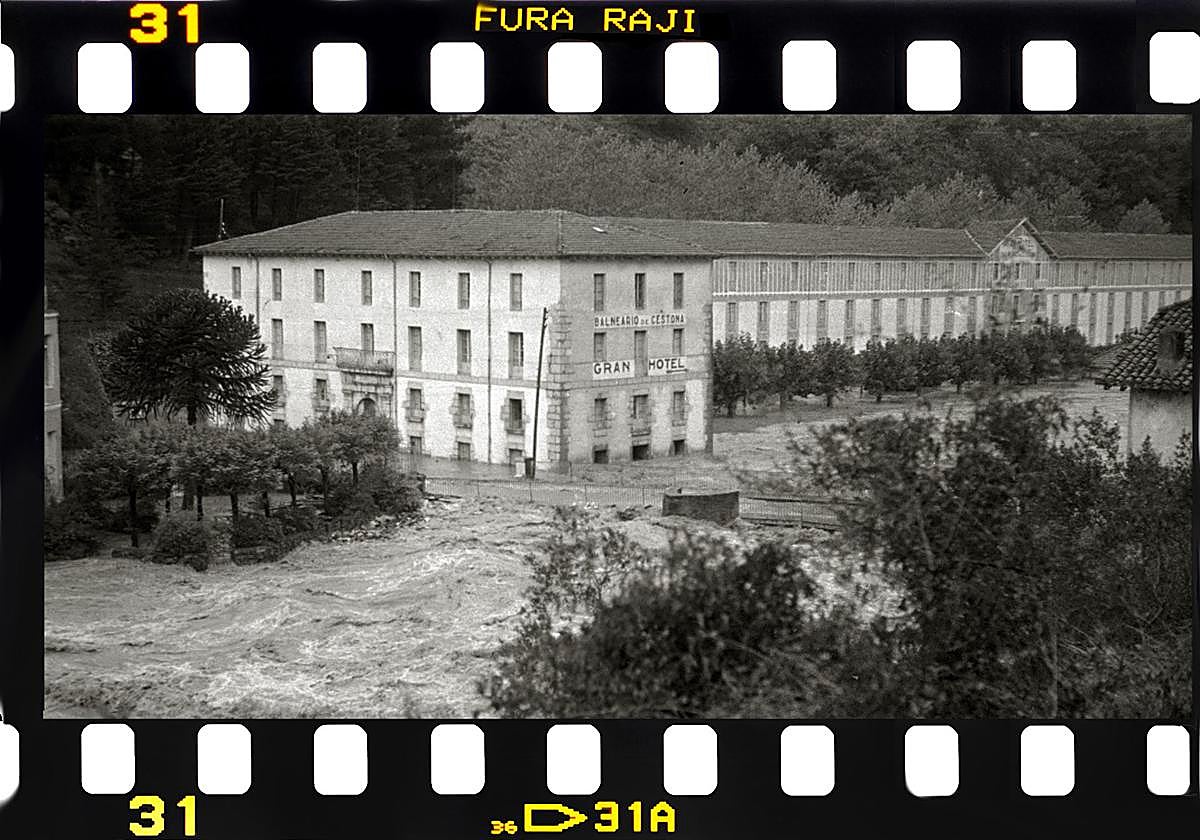 Concluye el plazo para participar en el álbum de lectores/as de DV