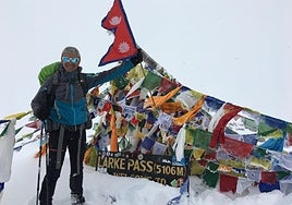 Koke Lasa se acercará el viernes a contar su periplo por el Great Himalaya Trail, 16.000 kilómetros a pie por Nepal.