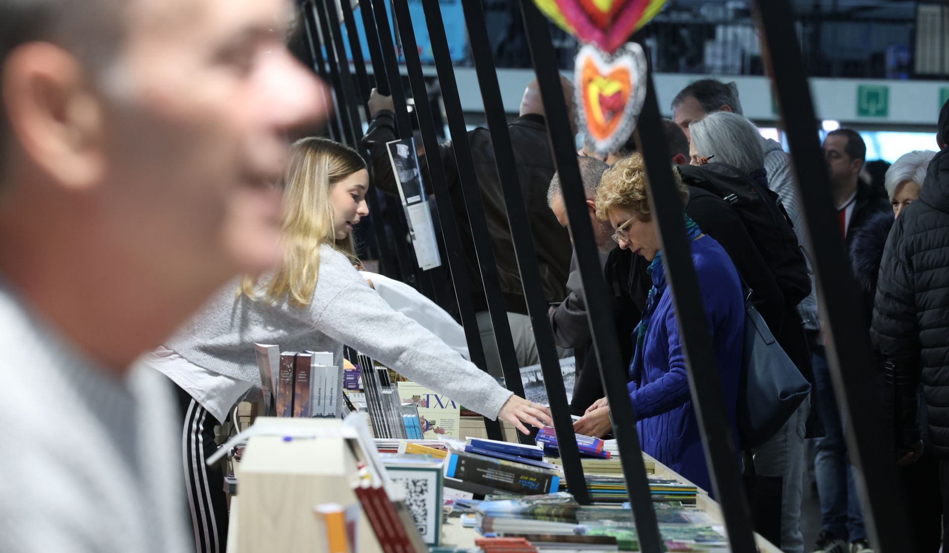 Bigarren eguna, argazkitan