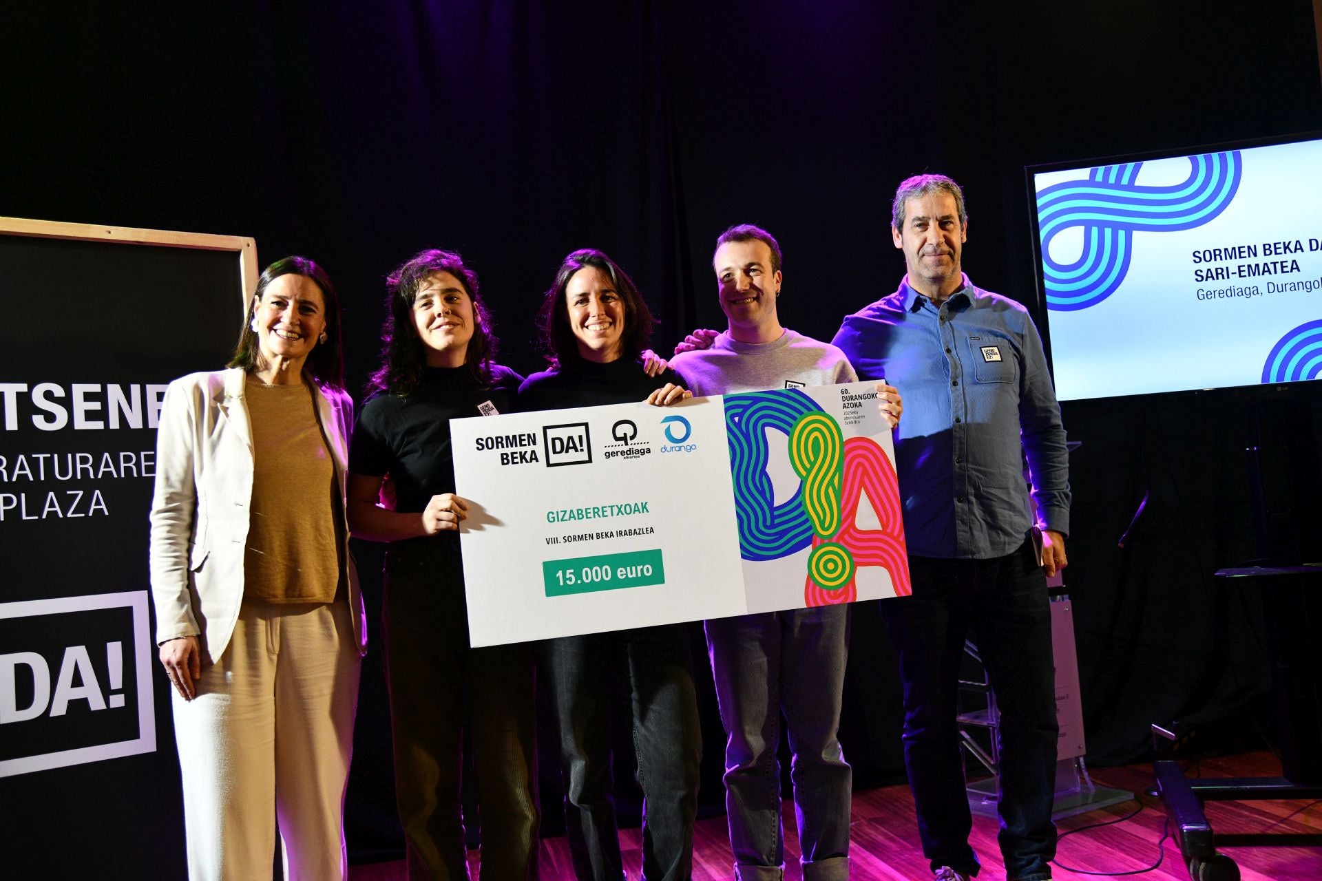 Liburu eta diska festa, baina omenaldietarako denbora baita ere