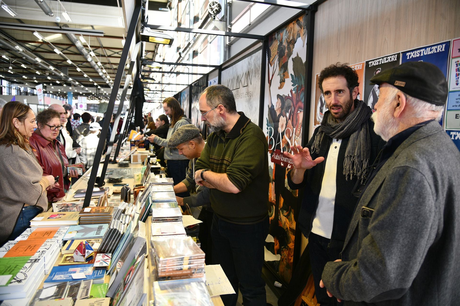 Liburu eta diska festa, baina omenaldietarako denbora baita ere