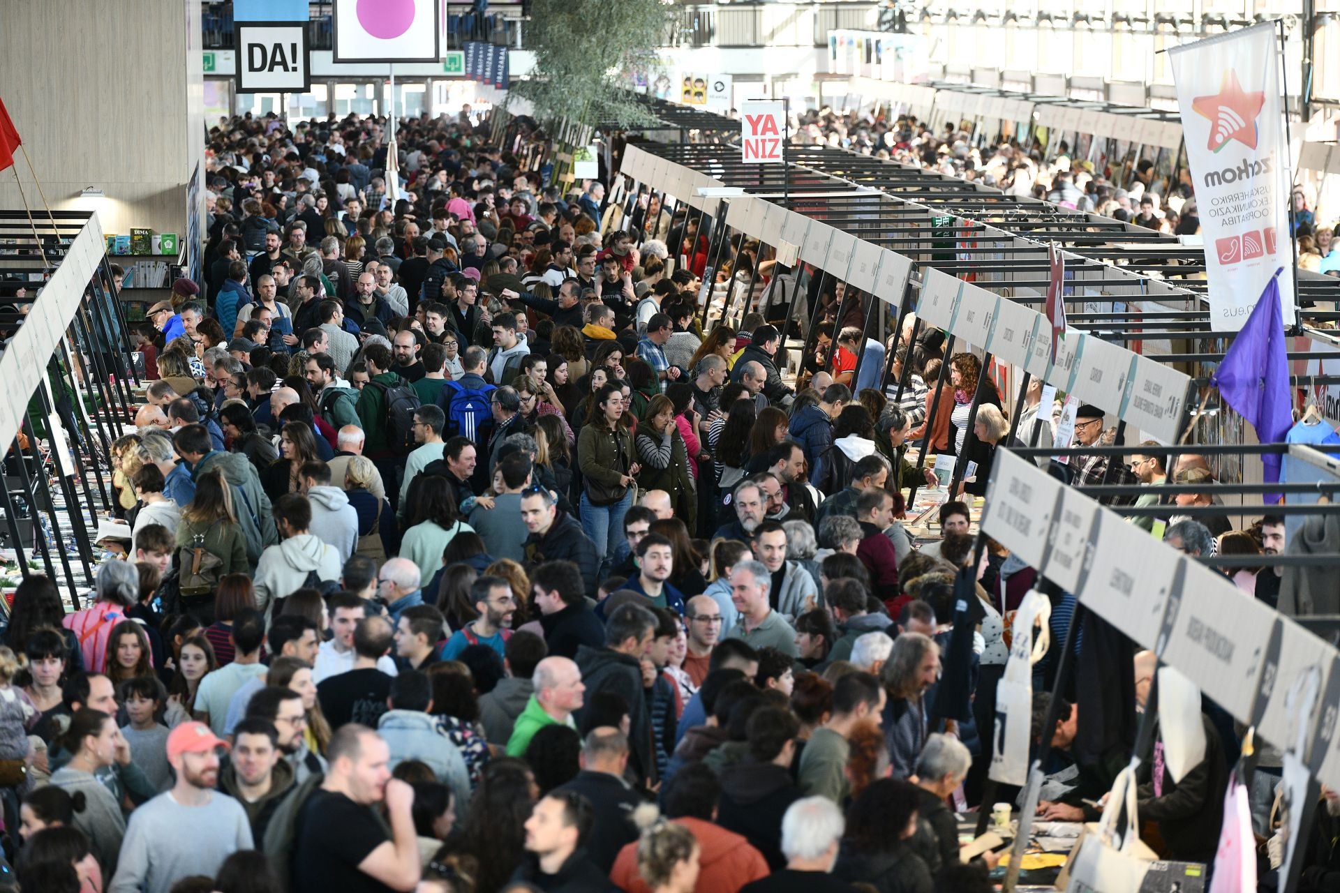 Liburu eta diska festa, baina omenaldietarako denbora baita ere