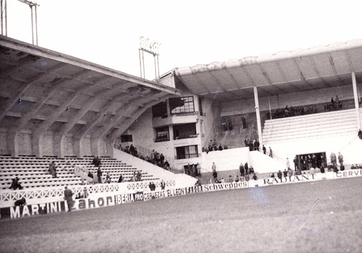 Atocha, un día de partido del Sanse. En los balcones se ubicaba el locutor de la megafonía.