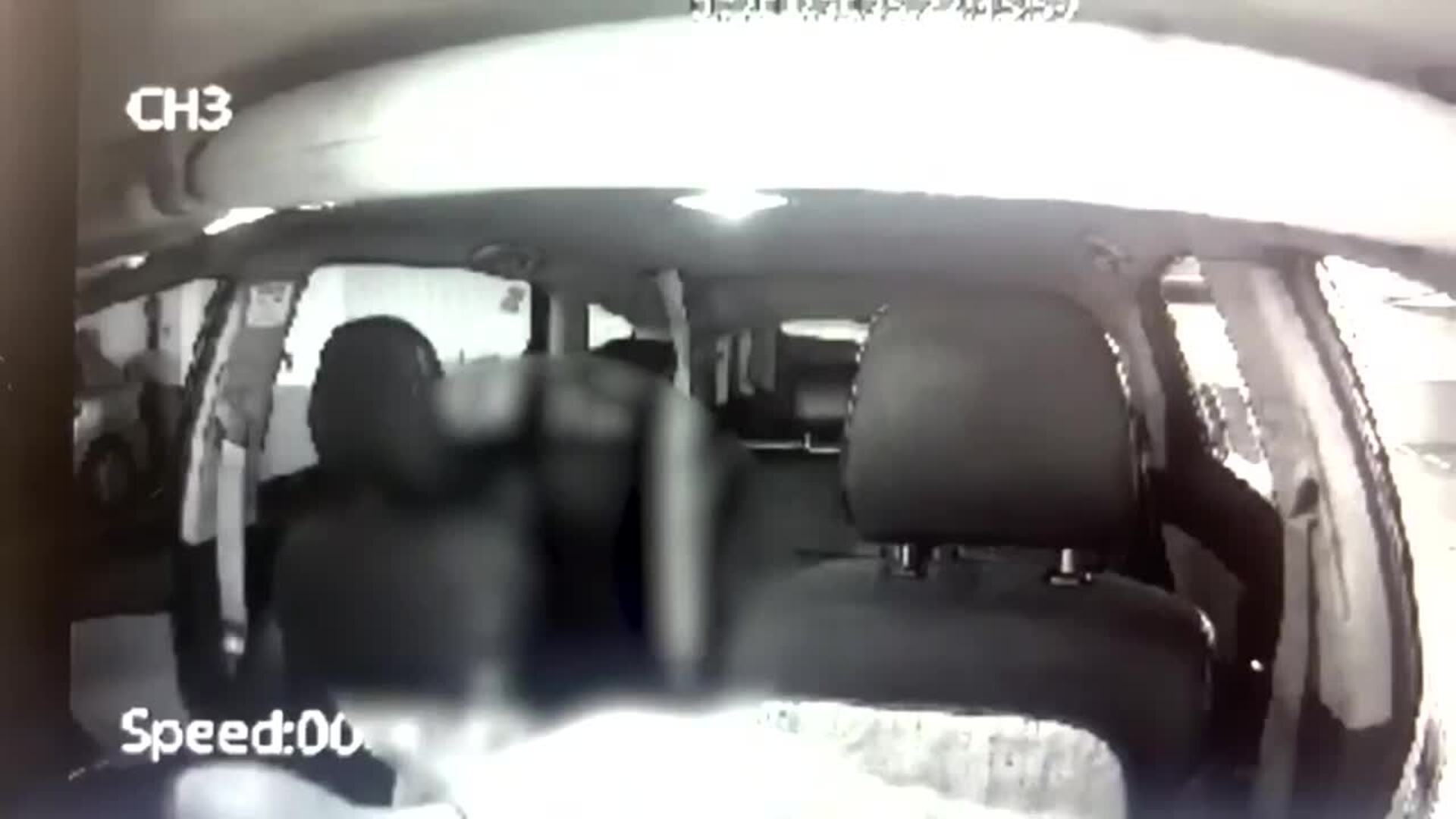 Dos detenidos por 9 delitos de robo con fuerza en interior de vehículo en Collado Villalba