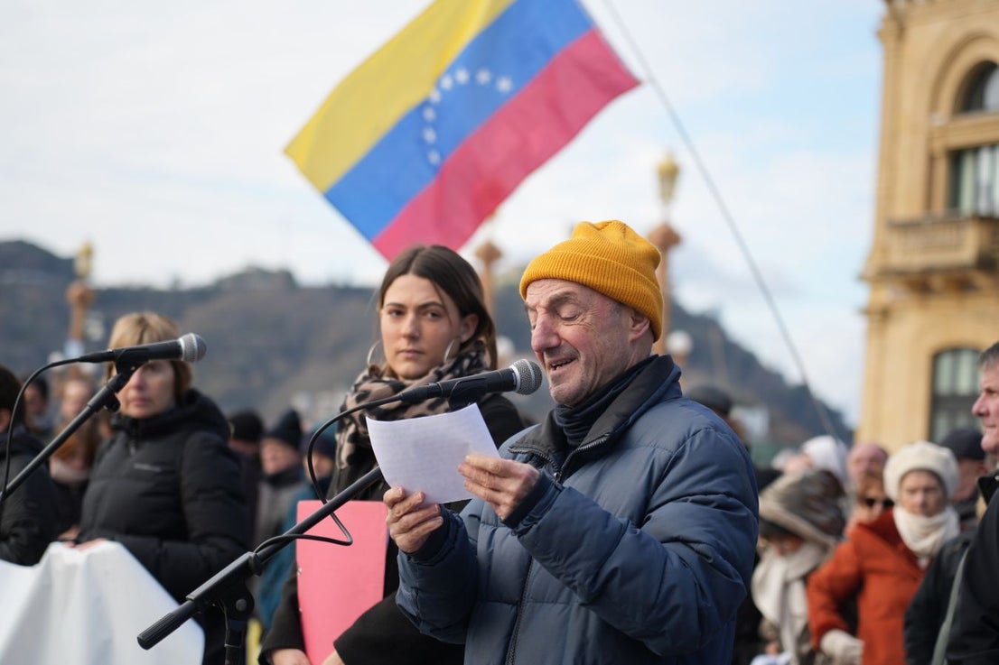 Concentración en rechazo al ataque de Estados Unidos a Venezuela | El ...