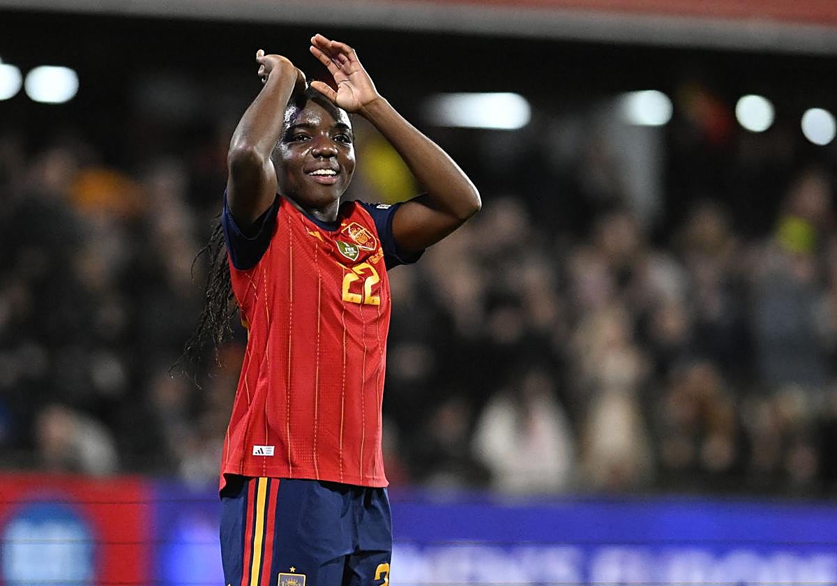 Primer gol de Edna con la absoluta de España y Aiara no debuta | El ...