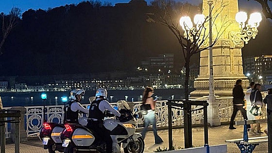 «Hace mucho que no veía a la Guardia Municipal en moto por La Concha»