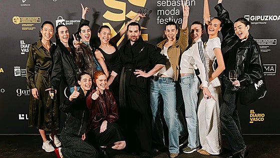 Photocall del desfile de Luis Infantes