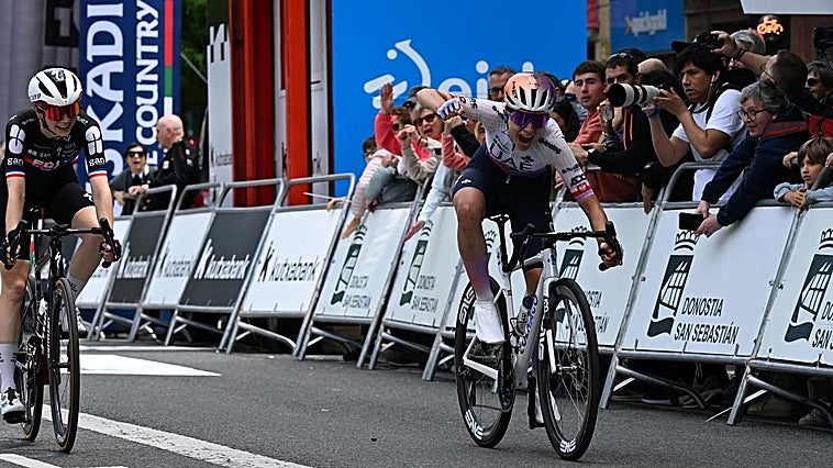 La perseverancia de Bredewold en la Itzulia por fin tiene premio