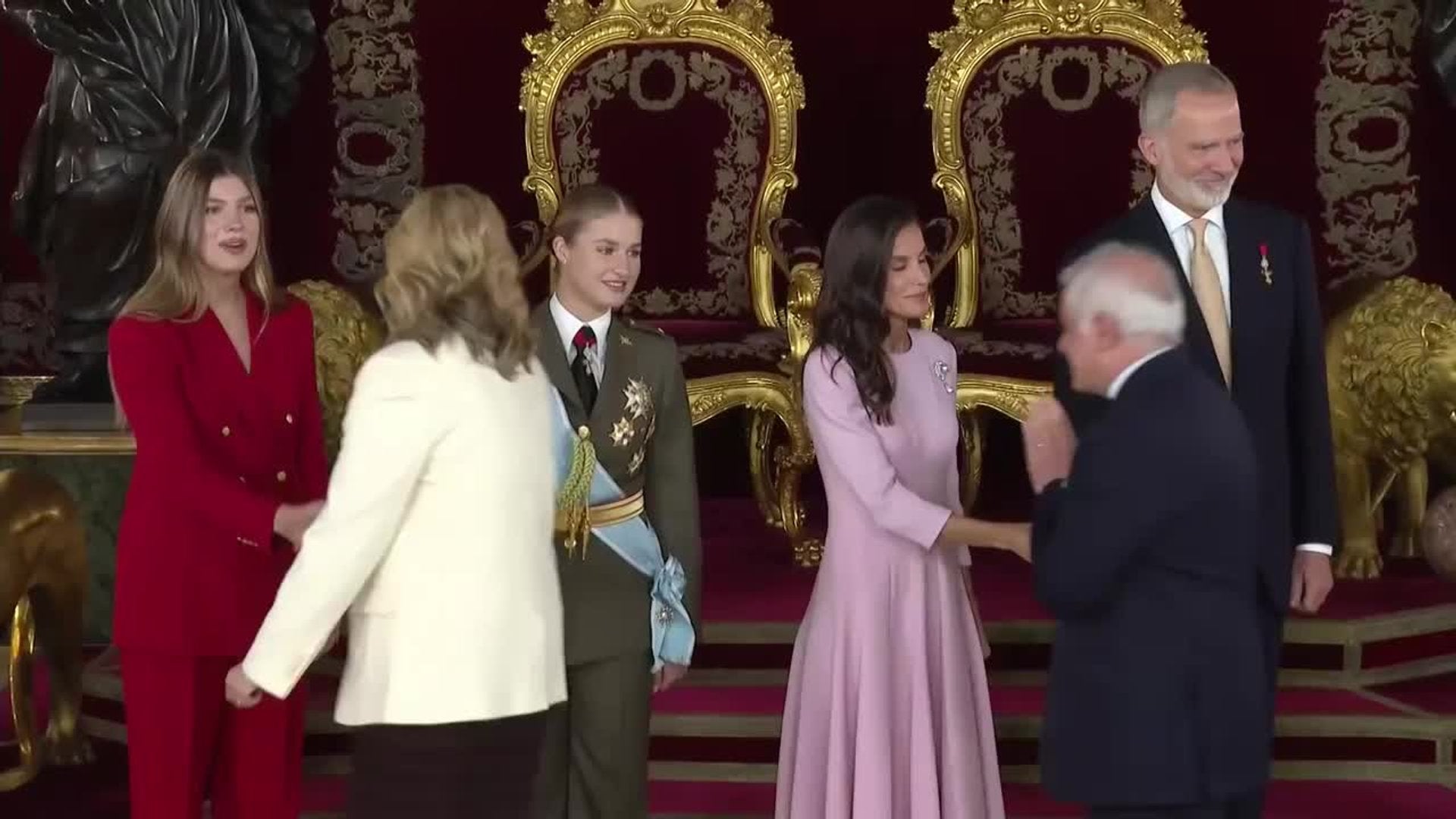 Iranian ambassador declines to shake hands with Spain’s queen and her daughters