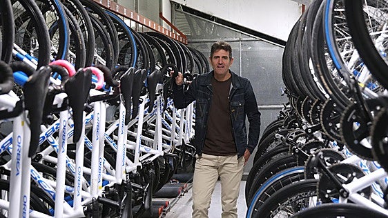 Olano ve «una carrera muy abierta» mas allá del favoritismo de Remco