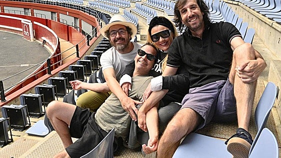Amaia, Xabi, Álvaro y Haritz, de La Oreja de Van Gogh: «Necesitaba volver al mundo desde 'mi casa' y ellos son mi casa: está siendo la mejor terapia»