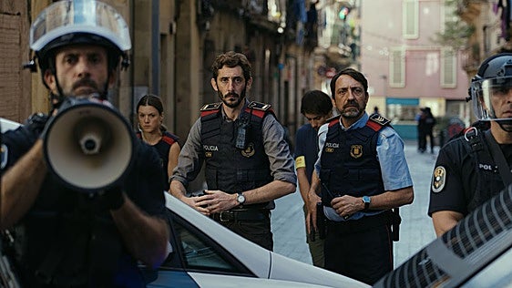 'Cronos': La mano en el fuego