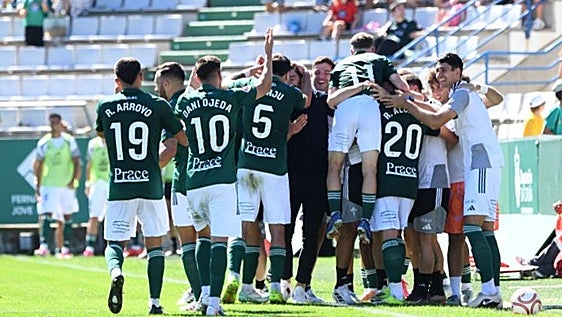 El Real Unión se deja el liderato en A Malata tras sufrir la primera derrota del curso