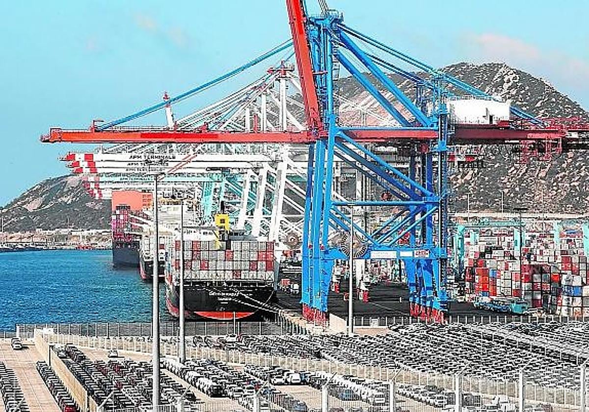 Tánger Med destrona al Puerto de Algeciras como señor del Estrecho | El Diario Vasco