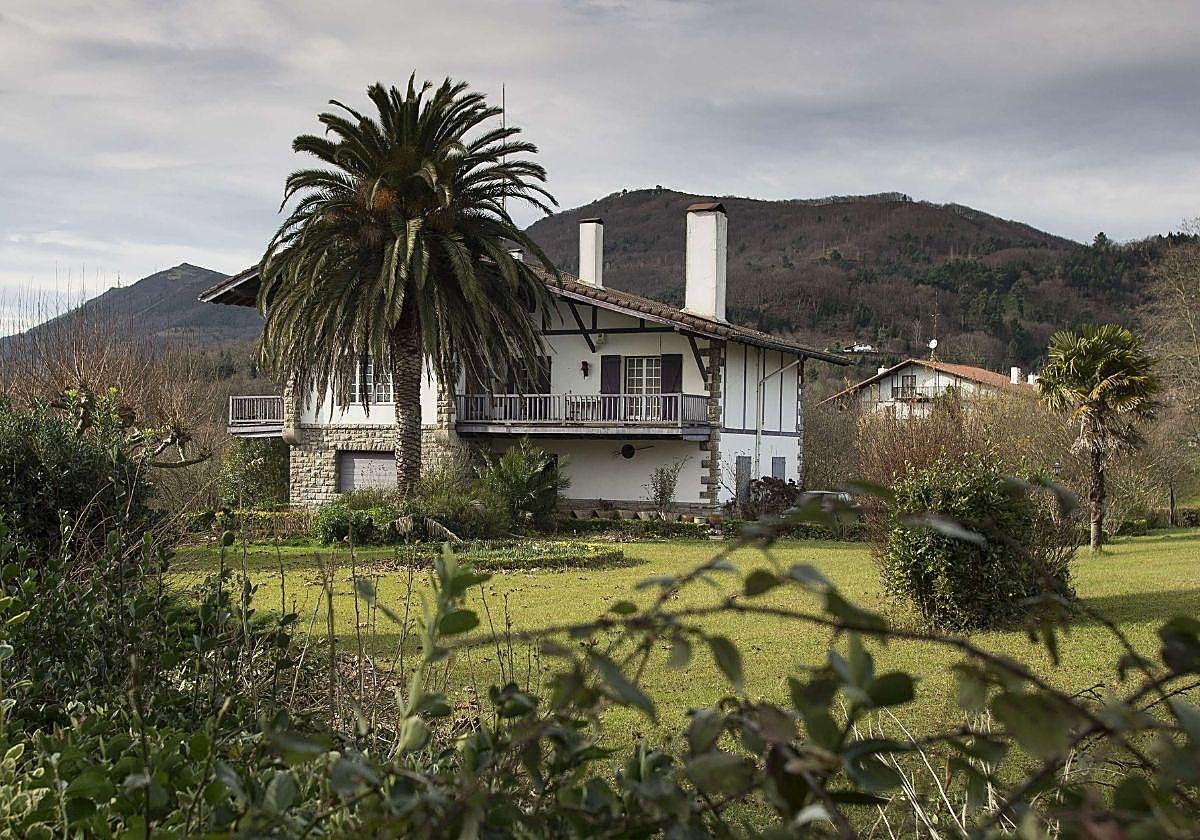 Vistas de Villa Escalante, situada en la subida a Guadalupe en Hondarribia.