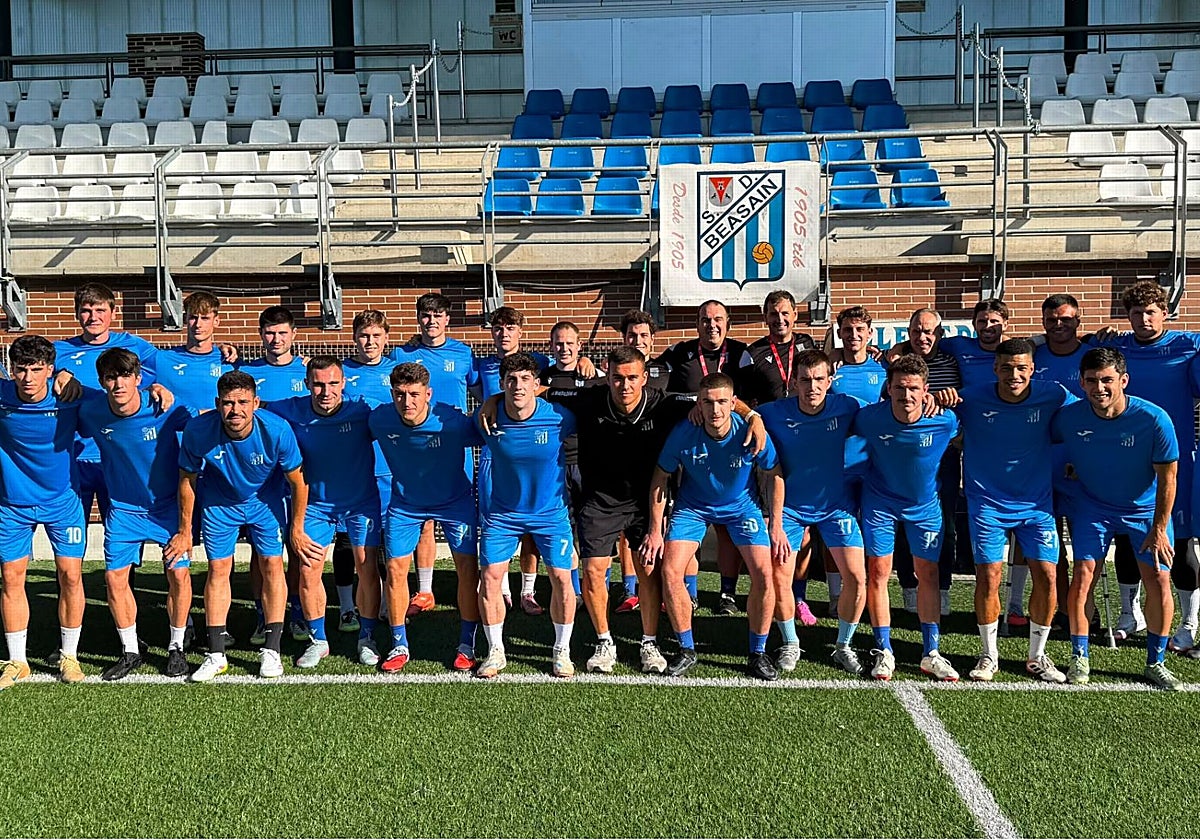 El Beasain K.E. presenta su plantilla para la nueva temporada 2026-2027
