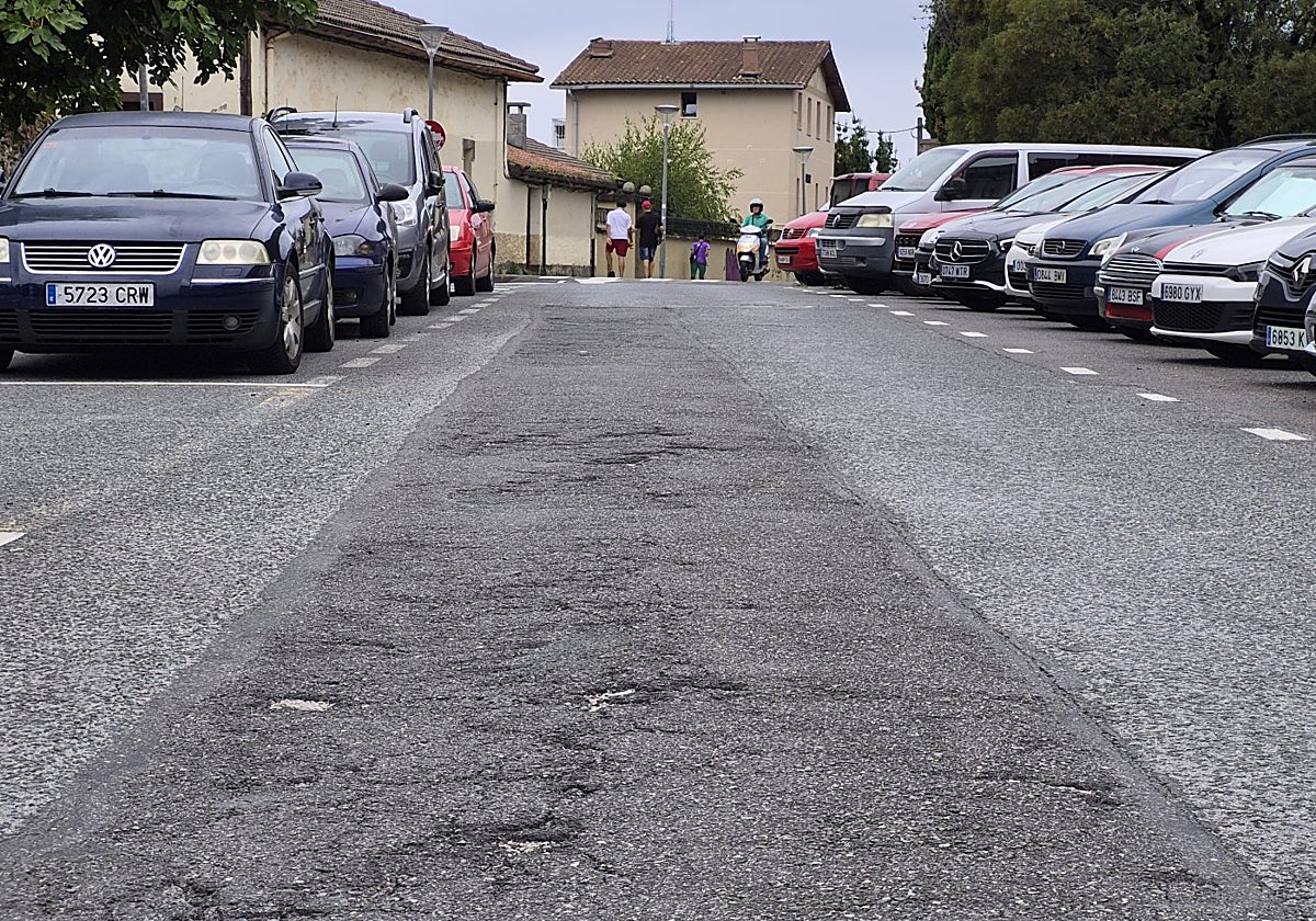 Los trabajos de mejora del asfaltado de 30 calles de Donostia se prolongarán durante seis meses
