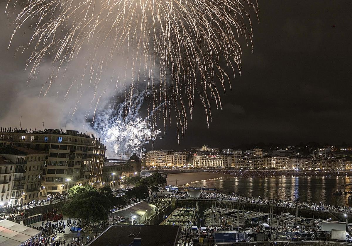 ¿Qué nota les das a los fuegos artificiales de este sábado en la Semana Grande de San Sebastián?