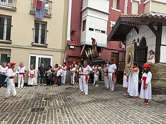 Debarrek maite dute San Roke eguna