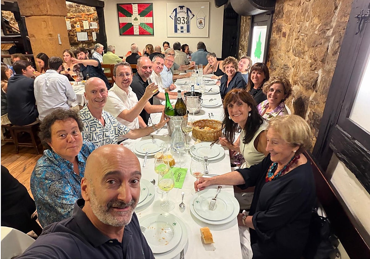 Gizartea y la cena de Semana Grande