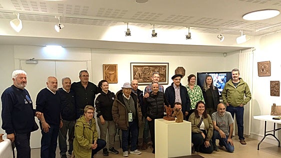 Septiembre trae un nuevo curso de talla en madera en la asociación Txiribiri