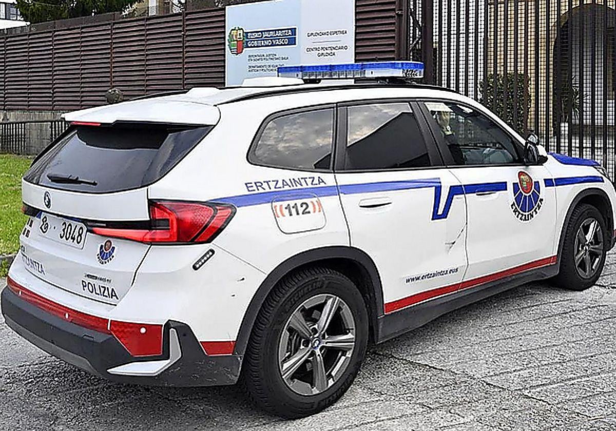 Detenido por robar el teléfono móvil a un conductor de autobús en Hernani