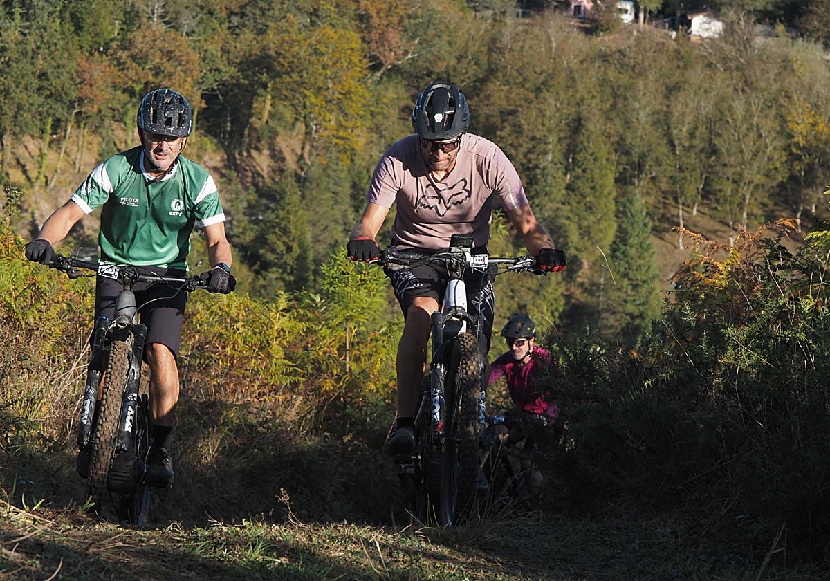 La marcha de mountain bike consigue reunir a 240 participantes tras una década de ausencia