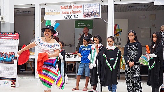 Azkoitia celebrará este domingo su diversidad con una jornada de cultura, gastronomía y solidaridad