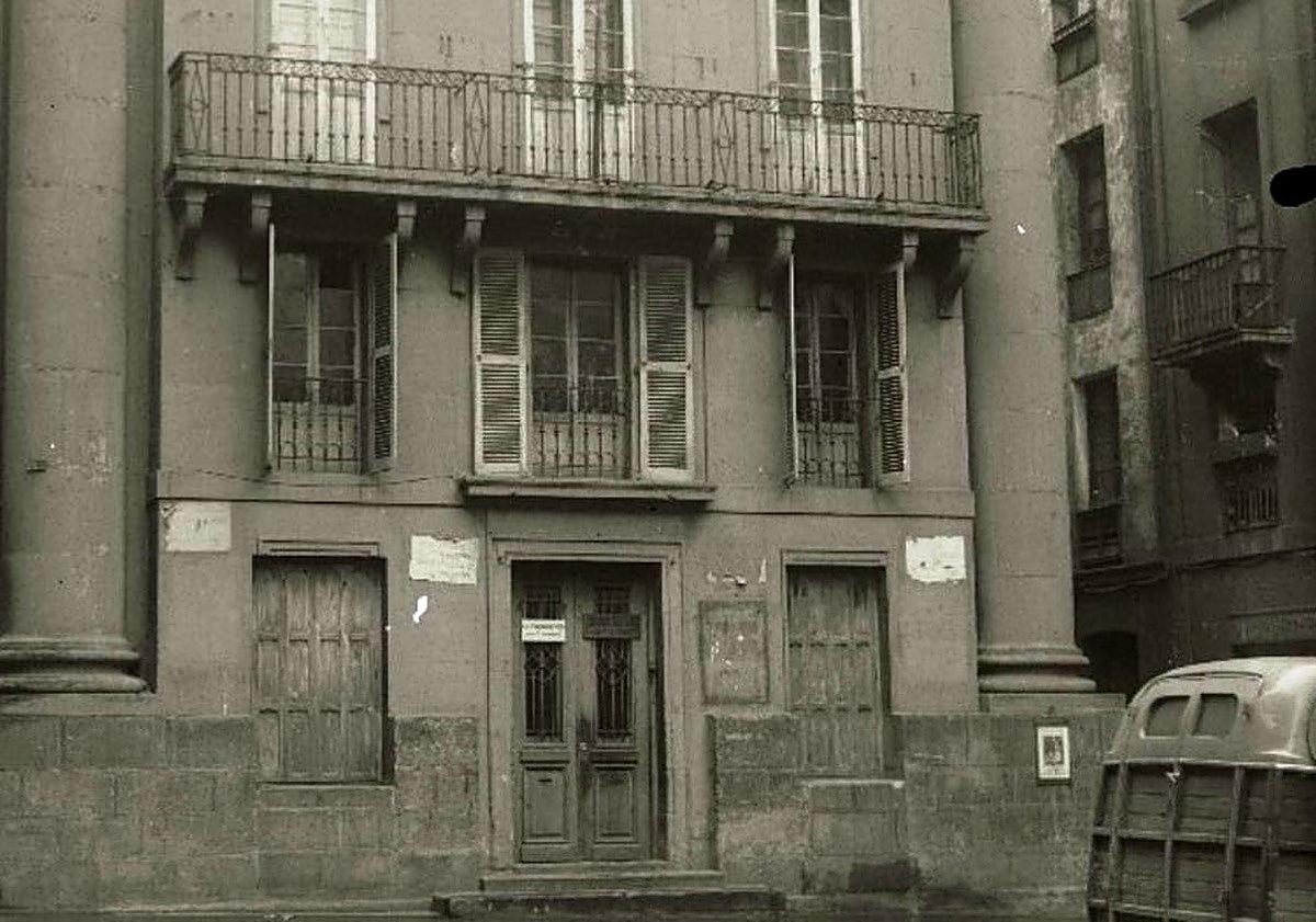 Duelo a pistola en el barrio del Antiguo