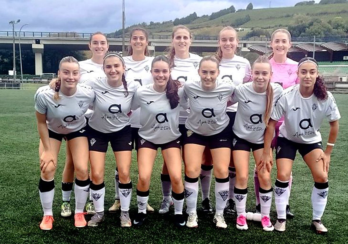 El Zarautz se trae tres valiosos puntos de su visita al Amaikak Bat en Deba