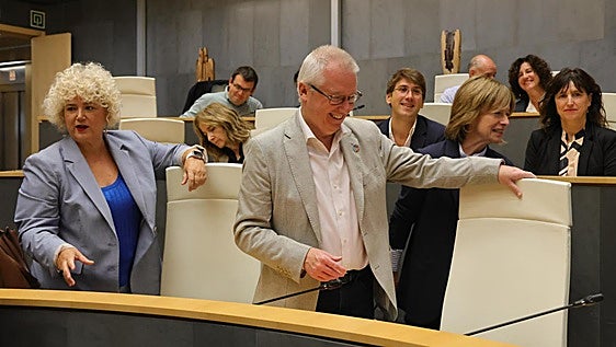 El PSE avisa al PNV que será «garante» de que «la contrarreforma fiscal» de Bizkaia «no llegue a Gipuzkoa»
