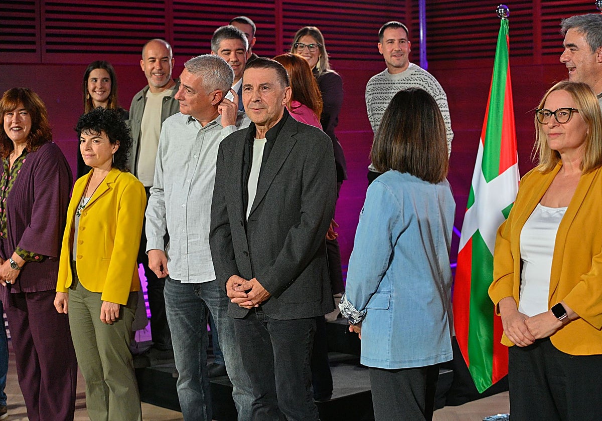 Otegi sobre los disidentes detenidos: "No contemplamos ni en un 0,1% la hipótesis de una vuelta de la violencia armada" | El Diario Vasco