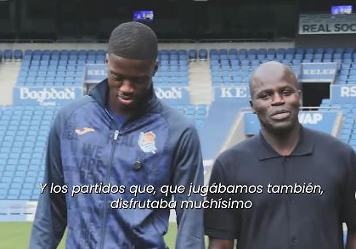 El valioso consejo de Pape Sarr a su hijo en su bienvenida a Anoeta: «Con los vascos hay que darlo todo»
