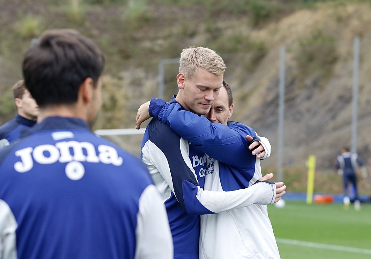 Beitia y Aramburu, fuera de la convocatoria de 24 diseñada por Matarazzo para la Europa League