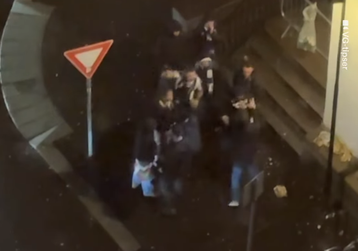 Así fue el violento ataque de los aficionados del Lillestrøm a los de la Real Sociedad en Noruega