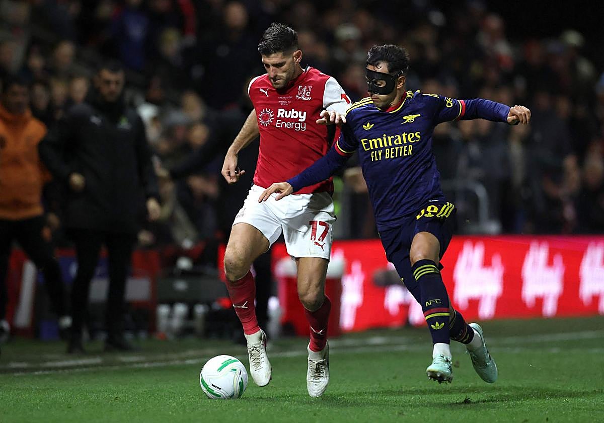 ¡Sorpresón en Inglaterra! El Arsenal de Zubimendi y Arteta eliminado por un cuarta división