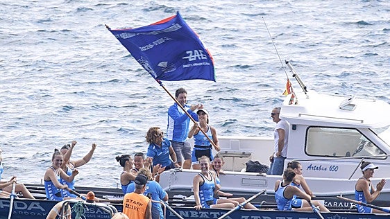 La 'Enbata' no tiene rival en sus aguas