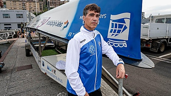 El entrenador Igor Makazaga decide no continuar al frente de la trainera Donostiarra