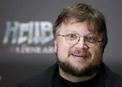 Guillermo del Toro abandona la dirección de 'El hobbit'