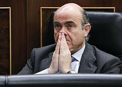El ministro de Economía, Luis de Guindos. / Chema Moya (Efe)