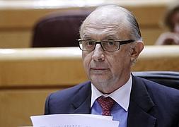 El ministro de Hacienda, Cristóbal Montoro. / Zipi (Efe)