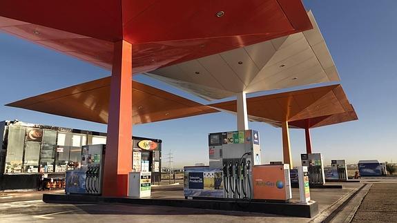 El precio de la gasolina alcanza su nivel más alto del año