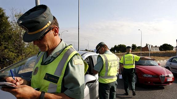 Un control de la Guardia Civil. 