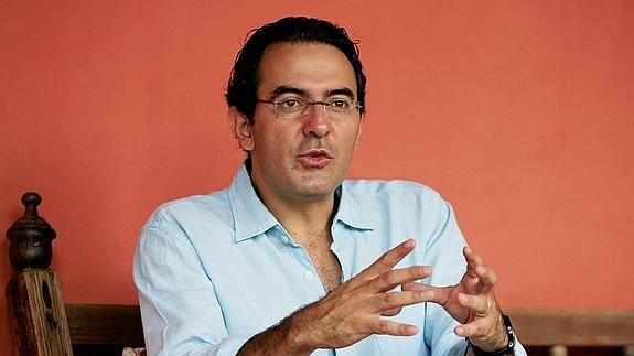 El escritor colombiano Juan Gabriel Vásquez.