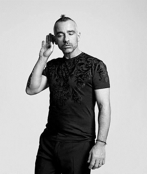 Eros Ramazzotti, fotografiado por Bryan Adams.