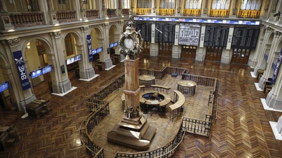 Interior de la Bolsa de Madrid. 